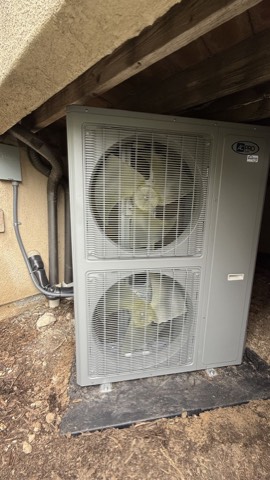 AC Pro dual-fan heat pump condenser
